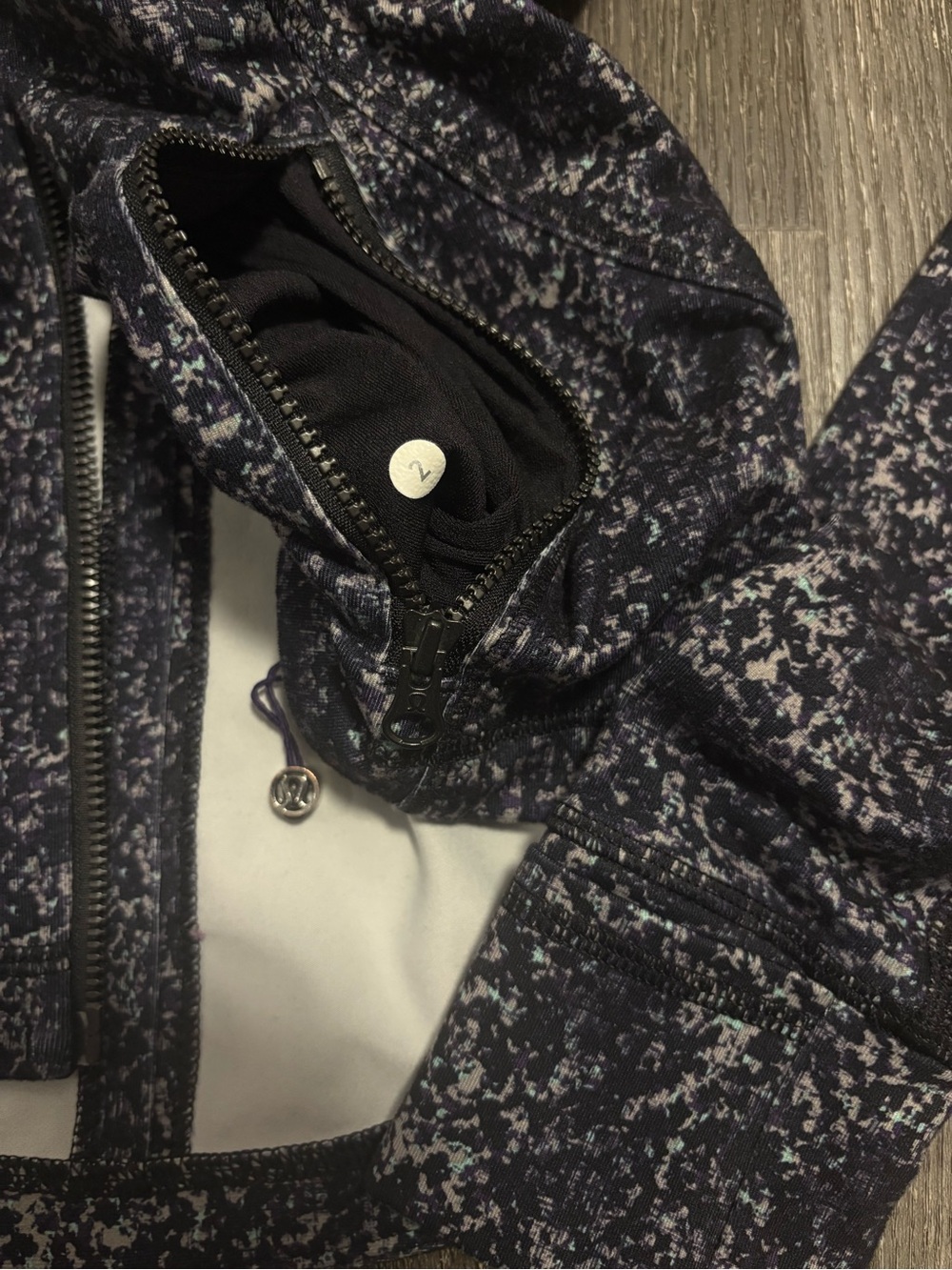 Lululemon Define Forme Jacket - Picture 12 of 14